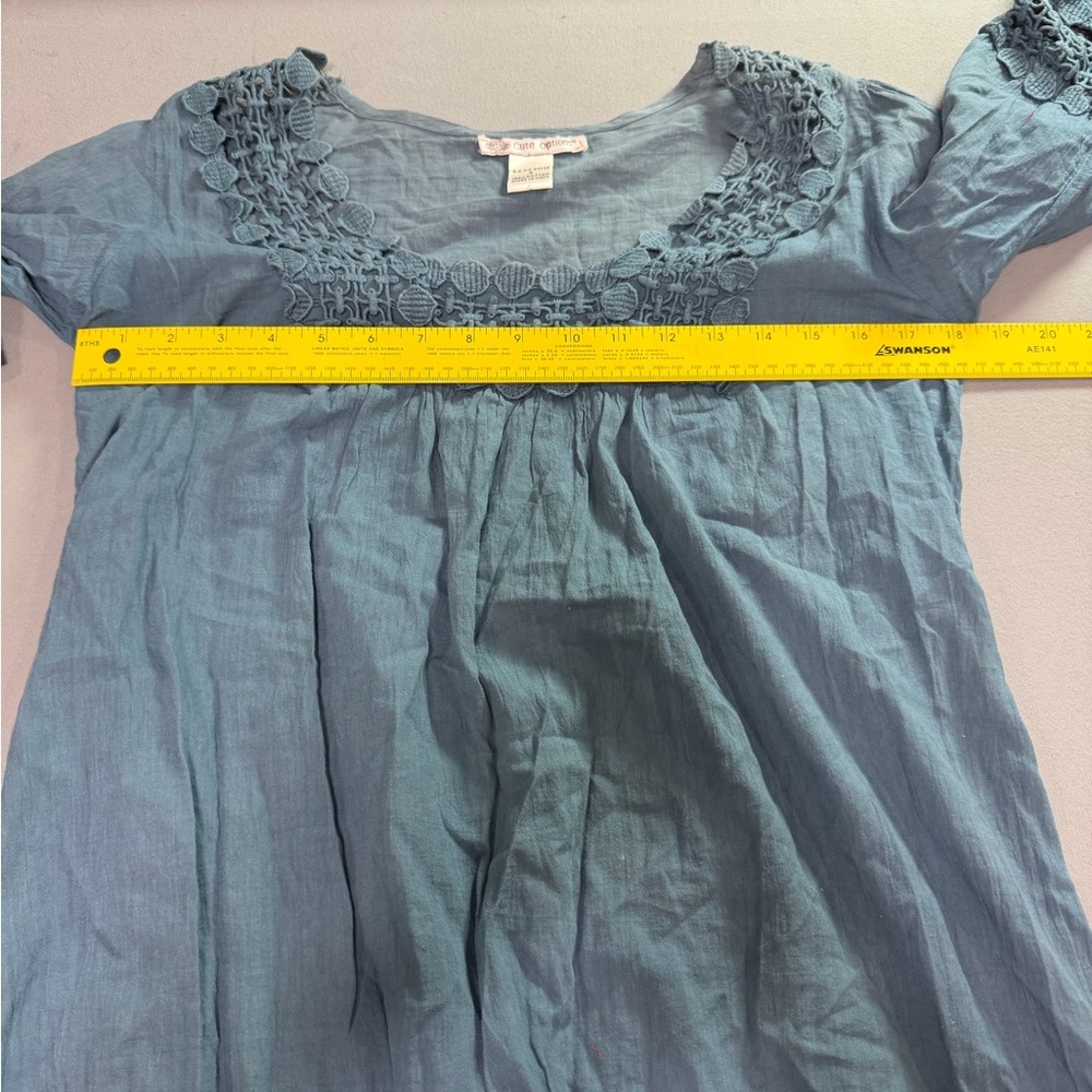 Elegant Blue Crochet Trim Tunic - Picture 6 of 7